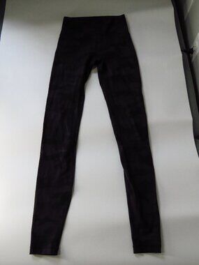 Lululemon Camo Leggings 31”